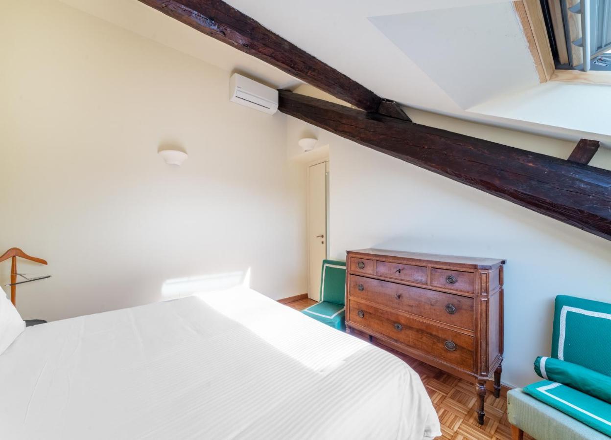Brera - Sella Charme Apartment Castle View Milano Exterior foto